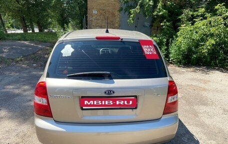 KIA Cerato I, 2005 год, 585 000 рублей, 3 фотография
