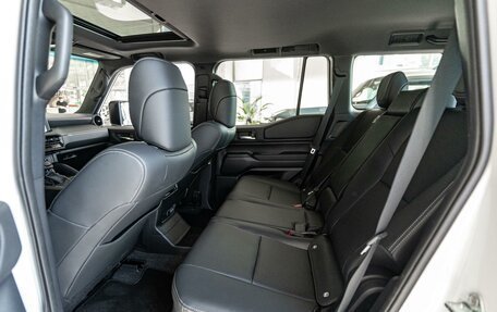 Toyota Land Cruiser Prado, 2024 год, 11 090 000 рублей, 15 фотография