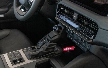 Toyota Land Cruiser Prado, 2024 год, 11 090 000 рублей, 16 фотография