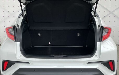 Toyota C-HR I рестайлинг, 2019 год, 2 200 000 рублей, 7 фотография