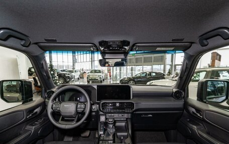 Toyota Land Cruiser Prado, 2024 год, 9 290 000 рублей, 15 фотография