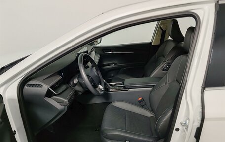 Toyota Camry, 2024 год, 5 290 000 рублей, 16 фотография