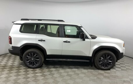 Toyota Land Cruiser Prado, 2024 год, 10 490 000 рублей, 4 фотография