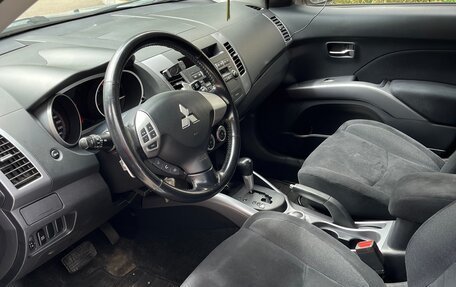 Mitsubishi Outlander III рестайлинг 3, 2007 год, 950 000 рублей, 7 фотография