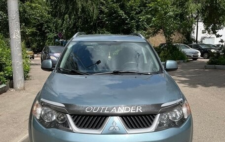 Mitsubishi Outlander III рестайлинг 3, 2007 год, 950 000 рублей, 3 фотография