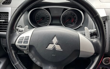 Mitsubishi Outlander III рестайлинг 3, 2007 год, 950 000 рублей, 8 фотография