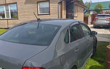 Volkswagen Polo VI (EU Market), 2018 год, 750 000 рублей, 4 фотография