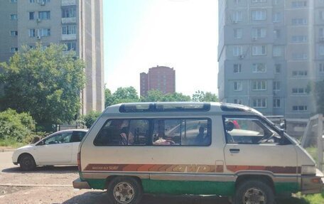 Toyota Lite Ace III, 1986 год, 240 000 рублей, 2 фотография
