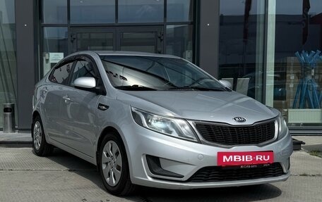 KIA Rio III рестайлинг, 2013 год, 700 000 рублей, 3 фотография
