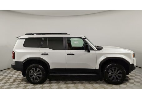 Toyota Land Cruiser Prado, 2024 год, 12 290 000 рублей, 4 фотография