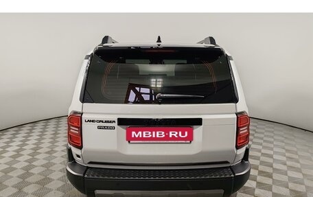 Toyota Land Cruiser Prado, 2024 год, 12 290 000 рублей, 6 фотография