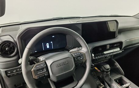 Toyota Land Cruiser Prado, 2024 год, 12 290 000 рублей, 23 фотография