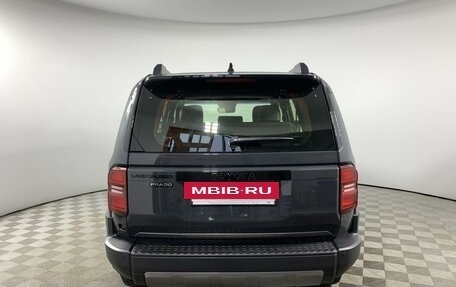 Toyota Land Cruiser Prado, 2024 год, 11 090 000 рублей, 6 фотография