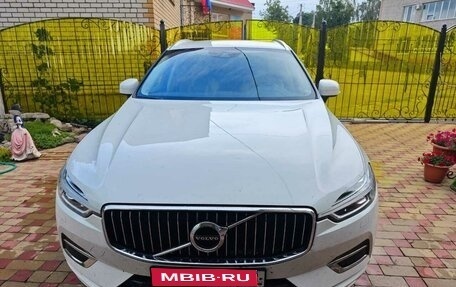 Volvo XC60 II, 2018 год, 3 600 000 рублей, 1 фотография