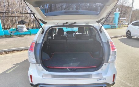 Toyota Prius Alpha I (ZVW40/41), 2014 год, 1 500 000 рублей, 4 фотография