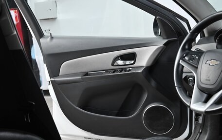 Chevrolet Cruze II, 2013 год, 835 000 рублей, 7 фотография