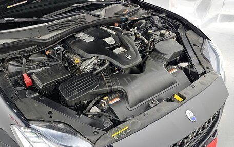Maserati Quattroporte VI, 2021 год, 5 780 000 рублей, 6 фотография