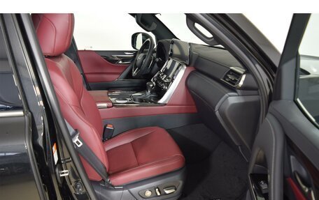 Lexus LX, 2024 год, 24 290 000 рублей, 13 фотография