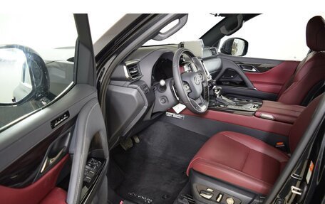 Lexus LX, 2024 год, 24 290 000 рублей, 14 фотография