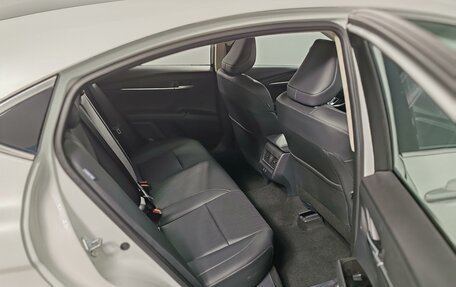 Toyota Camry, 2024 год, 5 050 000 рублей, 18 фотография