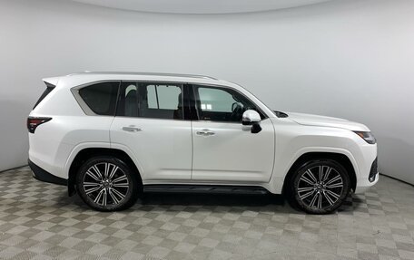 Lexus LX, 2024 год, 25 490 000 рублей, 4 фотография