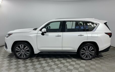 Lexus LX, 2024 год, 25 490 000 рублей, 8 фотография