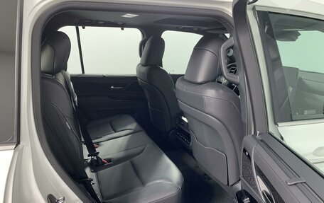 Lexus LX, 2024 год, 25 490 000 рублей, 21 фотография