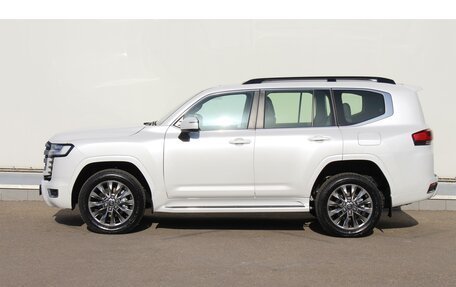 Toyota Land Cruiser, 2023 год, 15 300 000 рублей, 7 фотография
