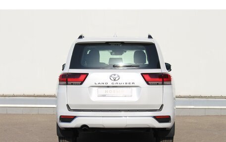 Toyota Land Cruiser, 2023 год, 15 300 000 рублей, 5 фотография