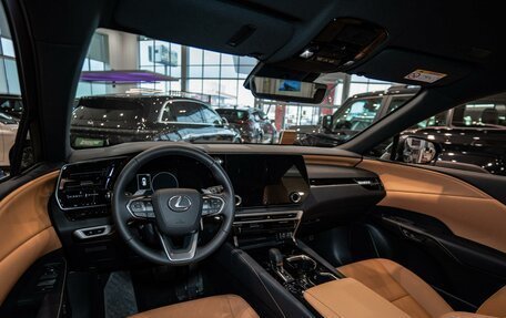 Lexus RX IV рестайлинг, 2024 год, 11 850 000 рублей, 14 фотография