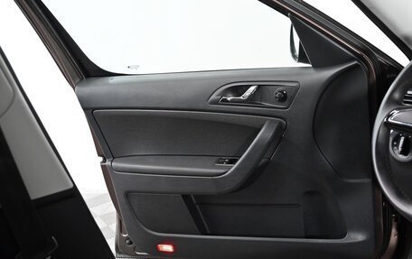 Skoda Yeti I рестайлинг, 2014 год, 1 099 000 рублей, 8 фотография