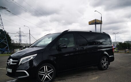 Mercedes-Benz V-Класс, 2019 год, 5 300 000 рублей, 4 фотография