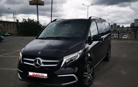 Mercedes-Benz V-Класс, 2019 год, 5 300 000 рублей, 11 фотография