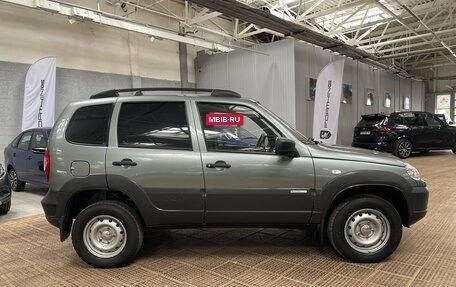 Chevrolet Niva I рестайлинг, 2014 год, 605 000 рублей, 4 фотография