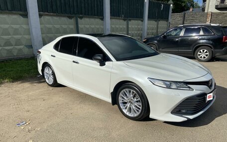 Toyota Camry, 2018 год, 2 770 000 рублей, 12 фотография