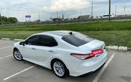 Toyota Camry, 2018 год, 2 770 000 рублей, 7 фотография