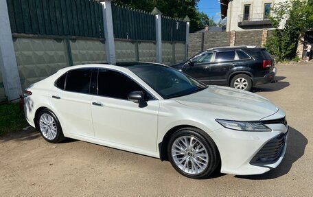 Toyota Camry, 2018 год, 2 770 000 рублей, 18 фотография