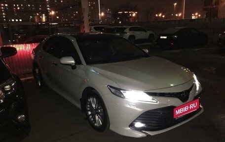 Toyota Camry, 2018 год, 2 770 000 рублей, 16 фотография