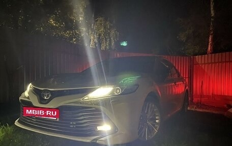Toyota Camry, 2018 год, 2 770 000 рублей, 24 фотография