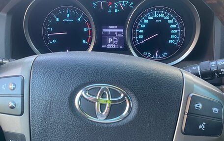 Toyota Land Cruiser 200, 2011 год, 3 150 000 рублей, 3 фотография