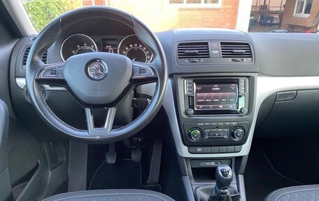 Skoda Yeti I рестайлинг, 2016 год, 1 320 000 рублей, 18 фотография