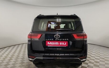Toyota Land Cruiser, 2022 год, 13 000 000 рублей, 6 фотография