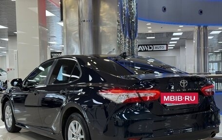 Toyota Camry, 2018 год, 2 695 000 рублей, 4 фотография