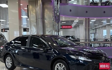 Toyota Camry, 2018 год, 2 695 000 рублей, 10 фотография