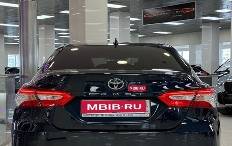 Toyota Camry, 2018 год, 2 695 000 рублей, 13 фотография