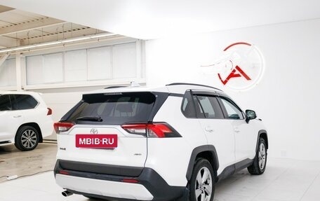 Toyota RAV4, 2020 год, 3 395 000 рублей, 7 фотография