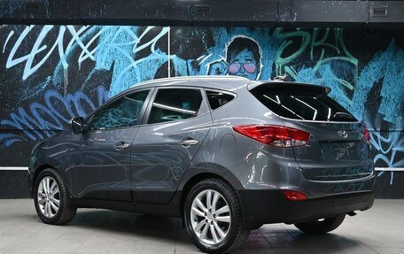 Hyundai ix35 I рестайлинг, 2011 год, 1 055 000 рублей, 3 фотография