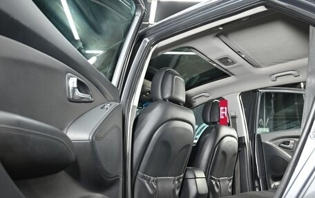 Hyundai ix35 I рестайлинг, 2011 год, 1 055 000 рублей, 17 фотография