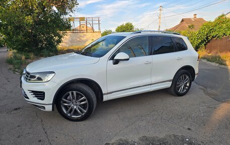 Volkswagen Touareg III, 2017 год, 3 200 000 рублей, 13 фотография