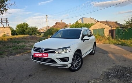 Volkswagen Touareg III, 2017 год, 3 200 000 рублей, 11 фотография